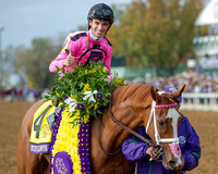Catch A Glimpse, Florent Geroux up, trained by Mark Casse, wins the Breeders' Cup Juvenile Fillies Turf (GI).